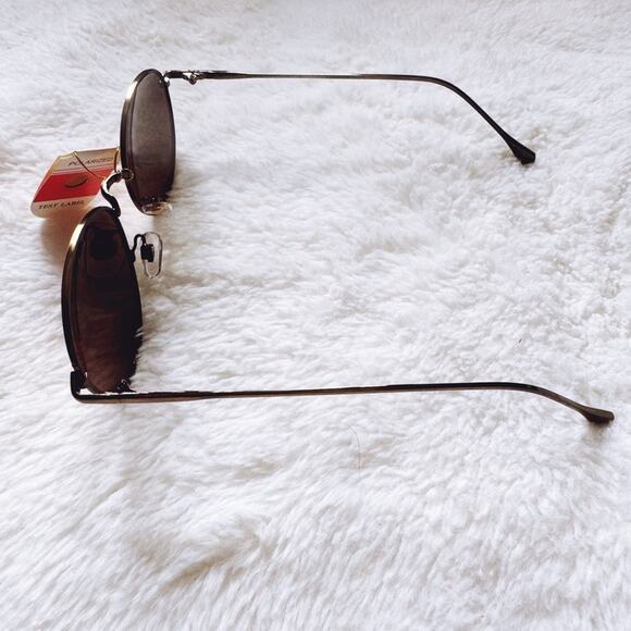 Brielle Bright Red Polarized Mirrored Sunglasses - Picture 9 of 14